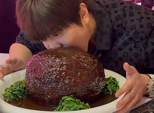 美食博主吃瓜变脸视频大全,揭秘美食背后的真实滋味