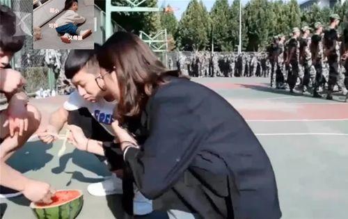 川传军训跳舞吃瓜视频完整版,完整版视频曝光引网友热议